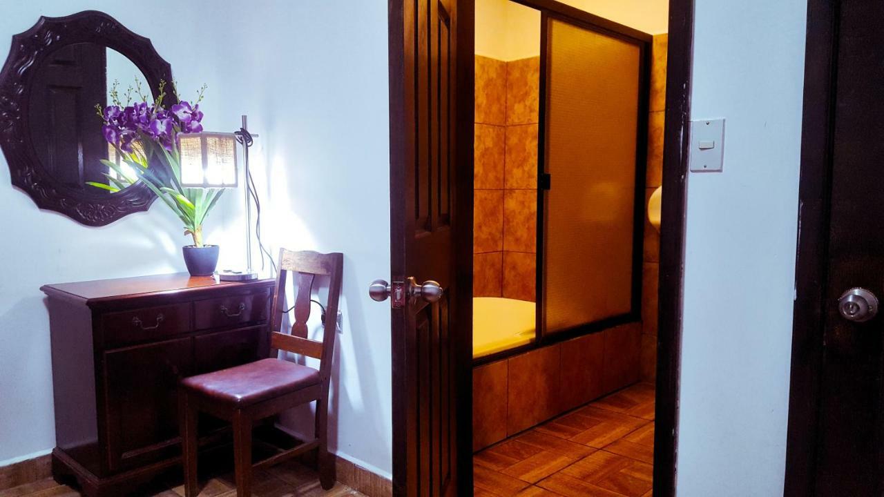Argueta Hotel San Luis Esterno foto
